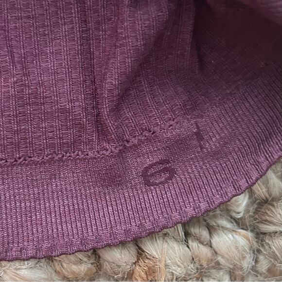 Lululemon Ebb to street tank top size 6 heathered plum- light support B/C cup - Picture 7 of 7